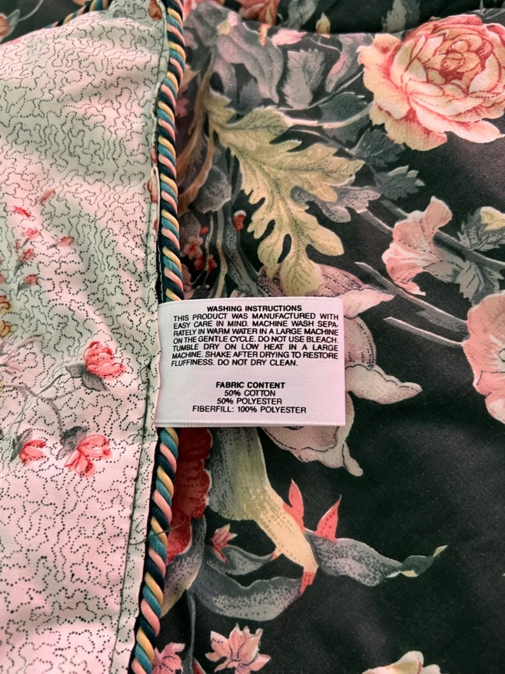 Vtg Mario Buatta Marissa Quilted Reversible Roses Floral Twin Comforter 62”x86”